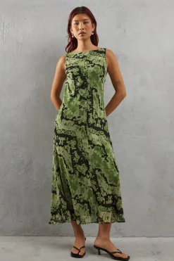 Abstract Chiffon Slash Neck Bias Sleeveless Midi Dress | Nasty Gal