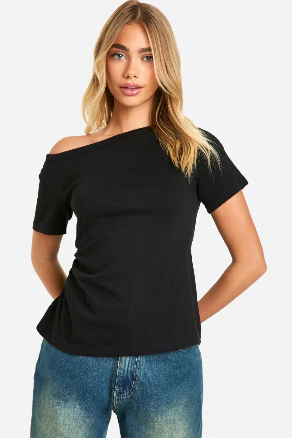 Asymmetric Cinched In One Shoulder Top | Nasty Gal