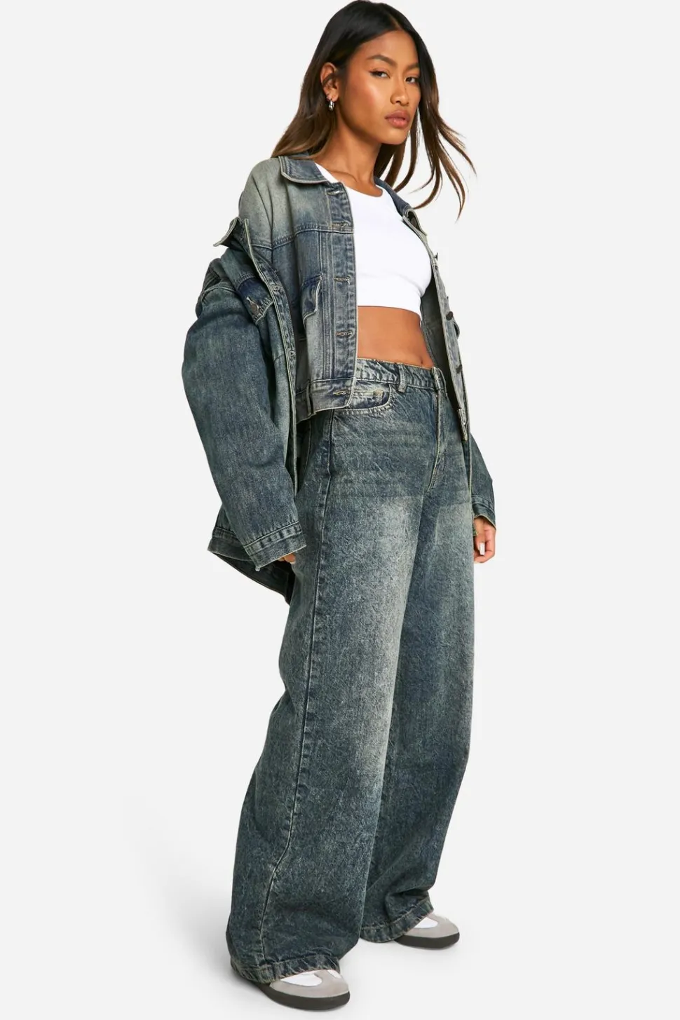 Basics Sand Blast High Waisted Wide Leg Jeans in Vintage Wash | Nasty Gal