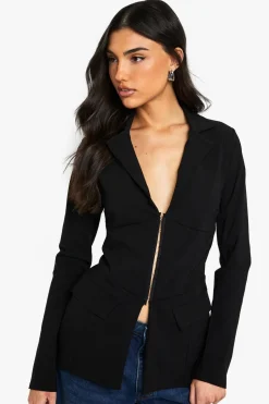 Bengaline Fitted Hook And Eye Blazer | Nasty Gal