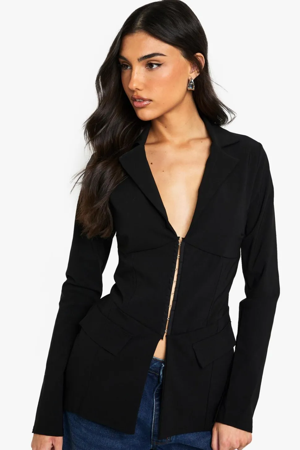 Bengaline Fitted Hook And Eye Blazer | Nasty Gal