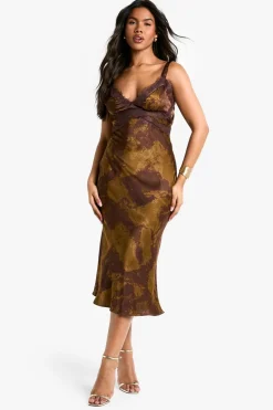 Blur Print Lace Trim Maxi Dress | Nasty Gal