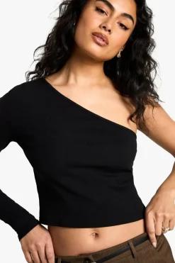 Boohoo Basics One Shoulder Top | Nasty Gal