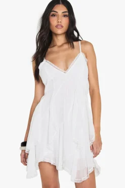 Chiffon Lace Trim Ruffle Mini Dress | Nasty Gal