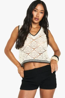Contrast Trim Crochet Top | Nasty Gal