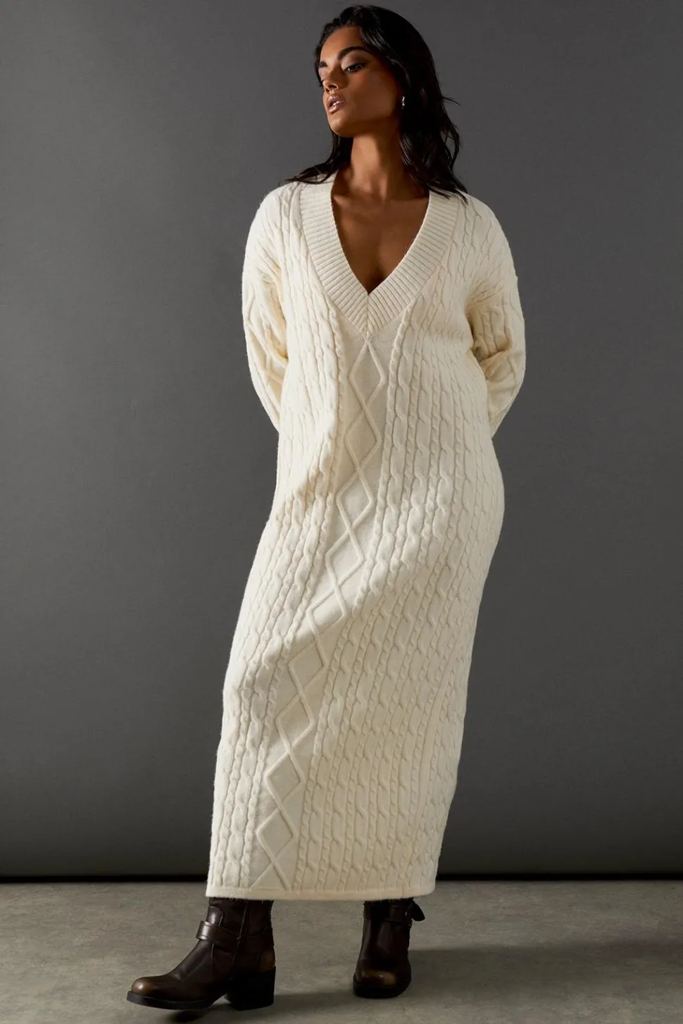 Cosy Cable Knit V Neck Maxi Jumper Dress | Nasty Gal