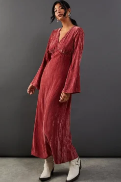 Crushed Velvet Plunge Neck Lace Insert Midi Dress | Nasty Gal