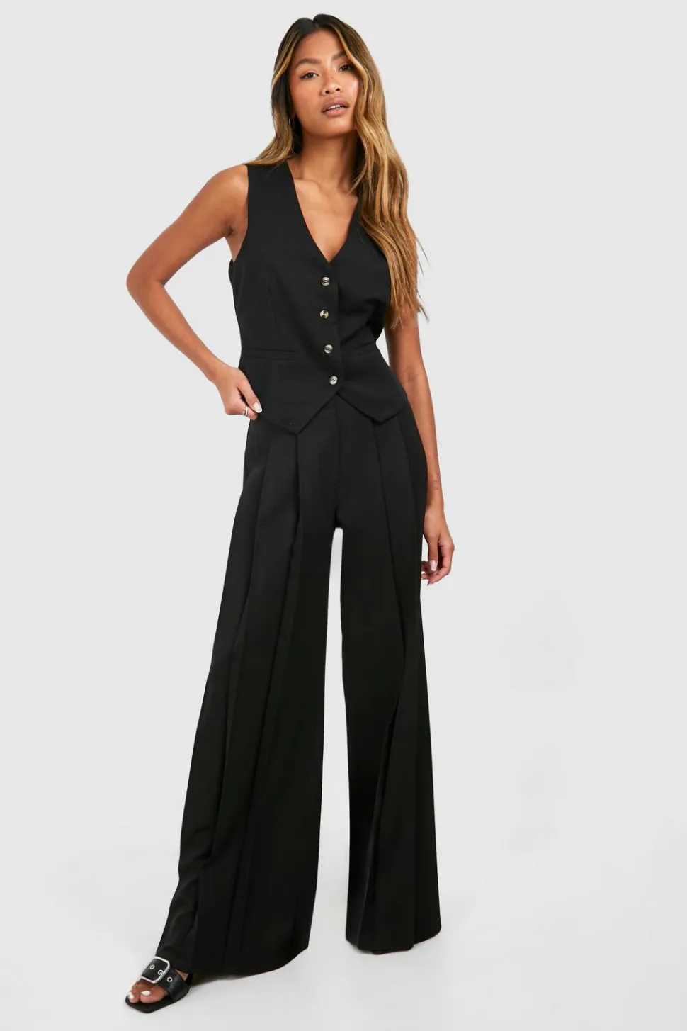 Extreme Pleat Wide Leg Trousers | Nasty Gal