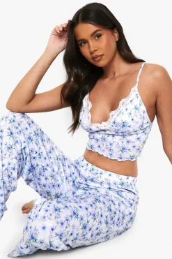 Floral Print Cami Top & Trousers Pyjama Set | Nasty Gal