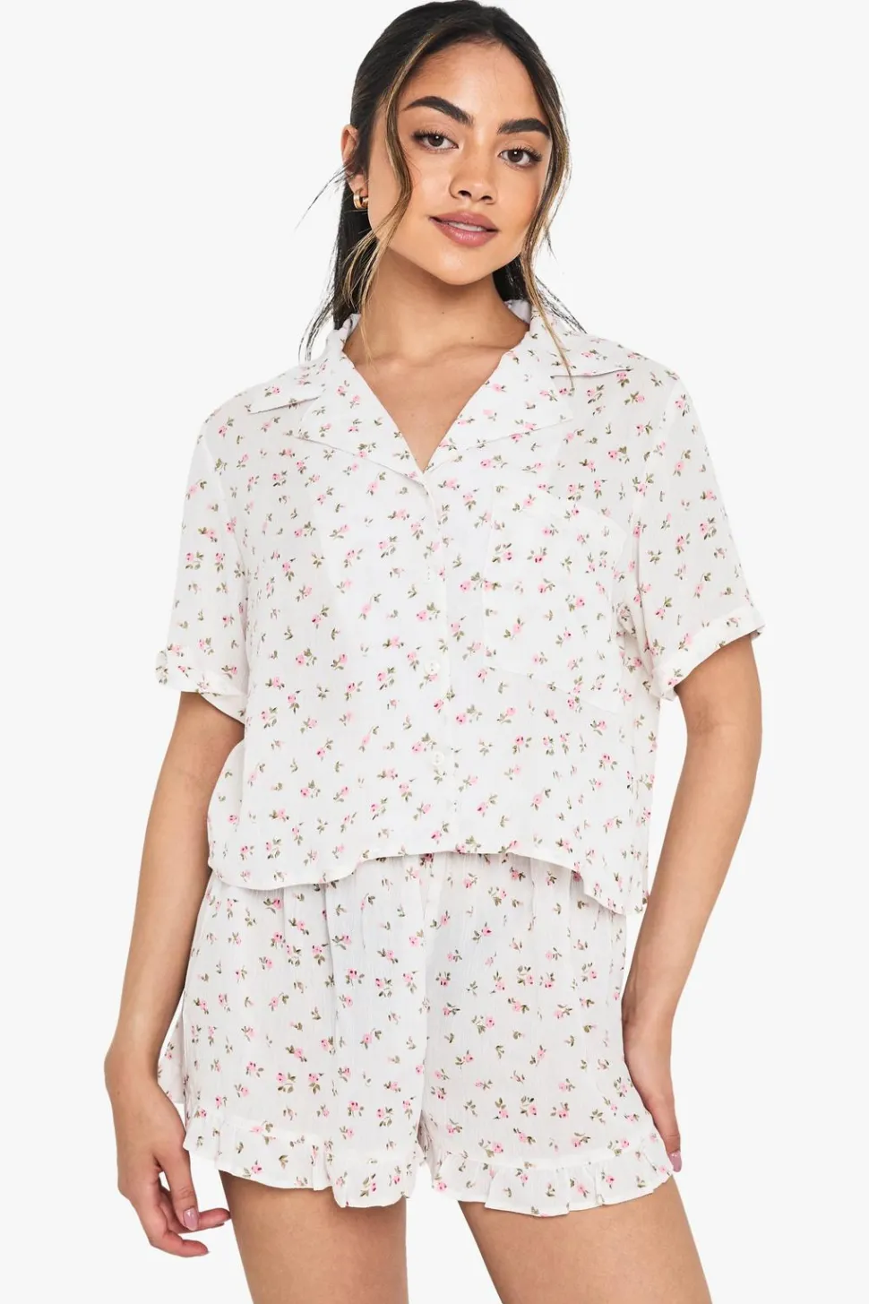 Floral Print Cheesecloth Short Sleeve Shirt & Shorts Pyjama Set | Nasty Gal