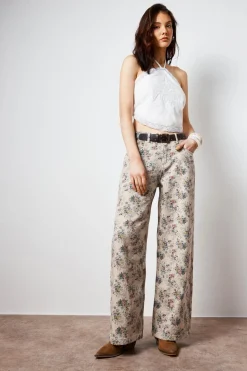 Floral Printed Denim Jean | Nasty Gal