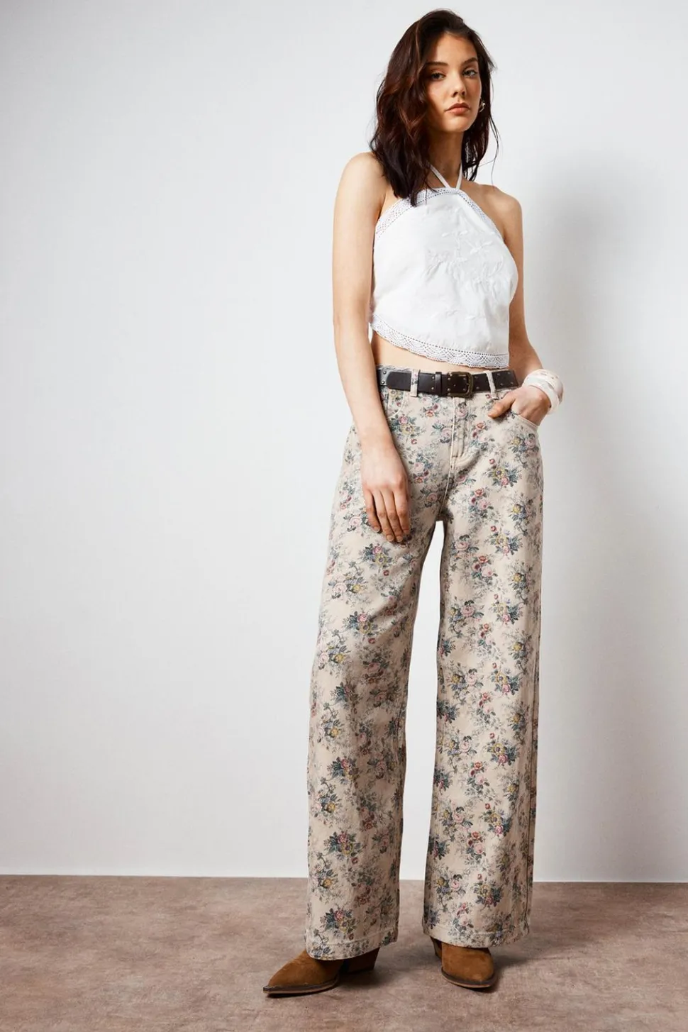 Floral Printed Denim Jean | Nasty Gal