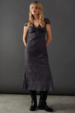 Lace Cap Sleeve Bow Front Midi Tea Dress | Nasty Gal