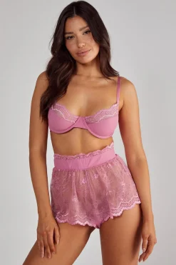 Lace Underwire bra and Short Set | Nasty Gal