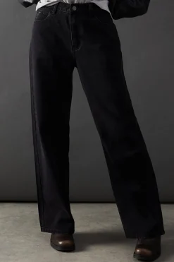 Low Rise Denim Dad Jean | Nasty Gal