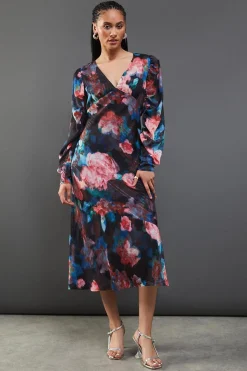 Metallic Shadow Stripe Gathered Sleeve Plunge Neck Maxi Dress | Nasty Gal