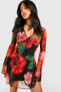 Petite Blurred Floral Mesh Flare Sleeve Dress | Nasty Gal