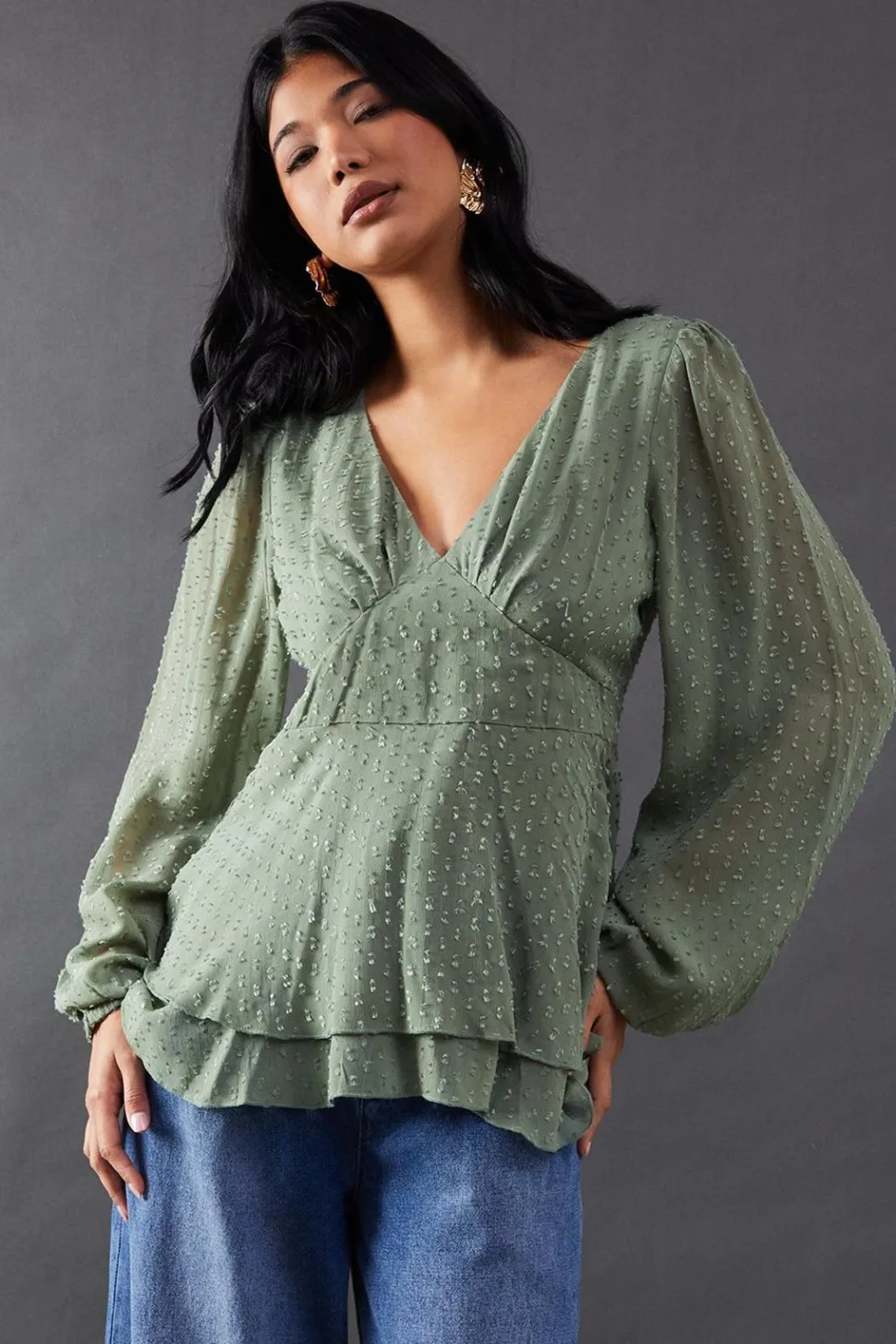 Plunge Neck Dobby Chiffon Double Layer Blouse | Nasty Gal