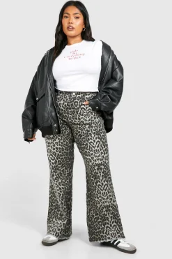 Plus Leopard Straight Leg Jean | Nasty Gal