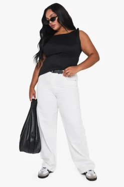 Plus Straight Leg Jean | Nasty Gal