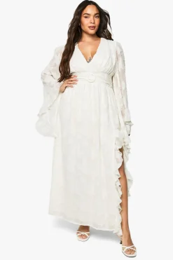 Plus Textured Flare Sleeve Maxi Dress | Nasty Gal