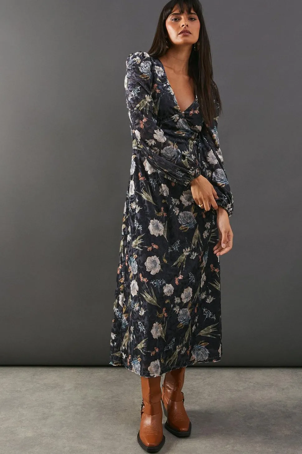 Premium Printed Velvet V Neck Midi Tea Dress | Nasty Gal