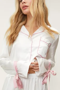 Satin Contrast Piping Tie Sleeve Pajama Pants Set | Nasty Gal