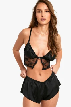 Satin Flippy Shorts | Nasty Gal