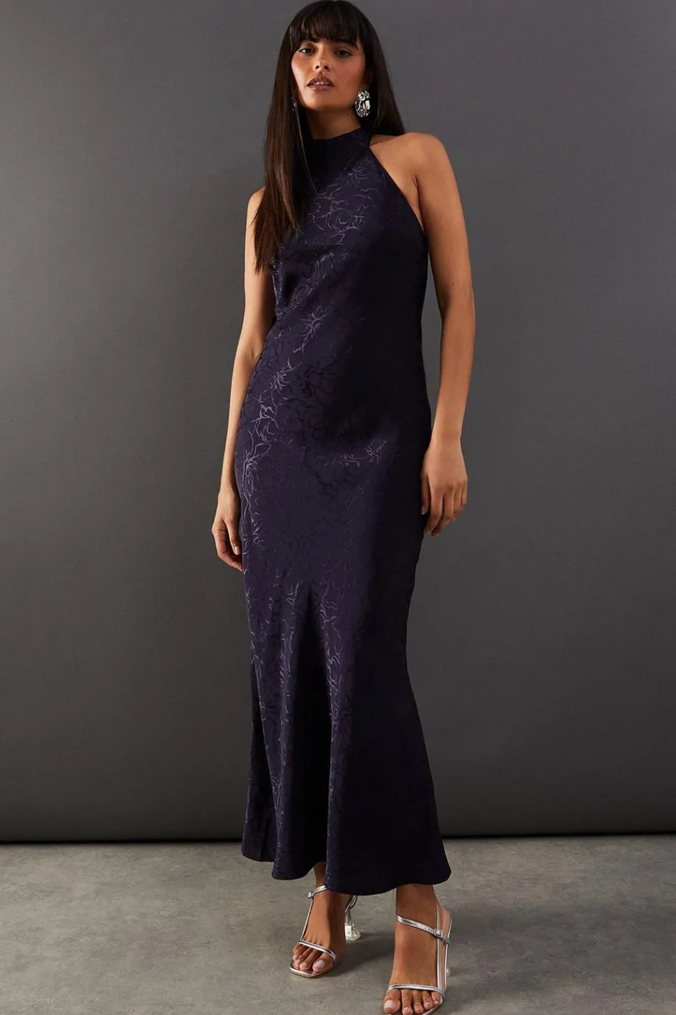 Satin Jacquard Halter Tie Neck Midi | Nasty Gal