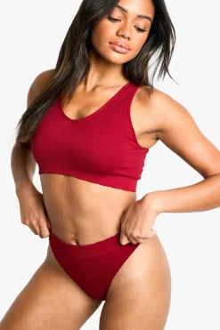 Seem Free Rib Scallop Edge Plunge Bralette | Nasty Gal