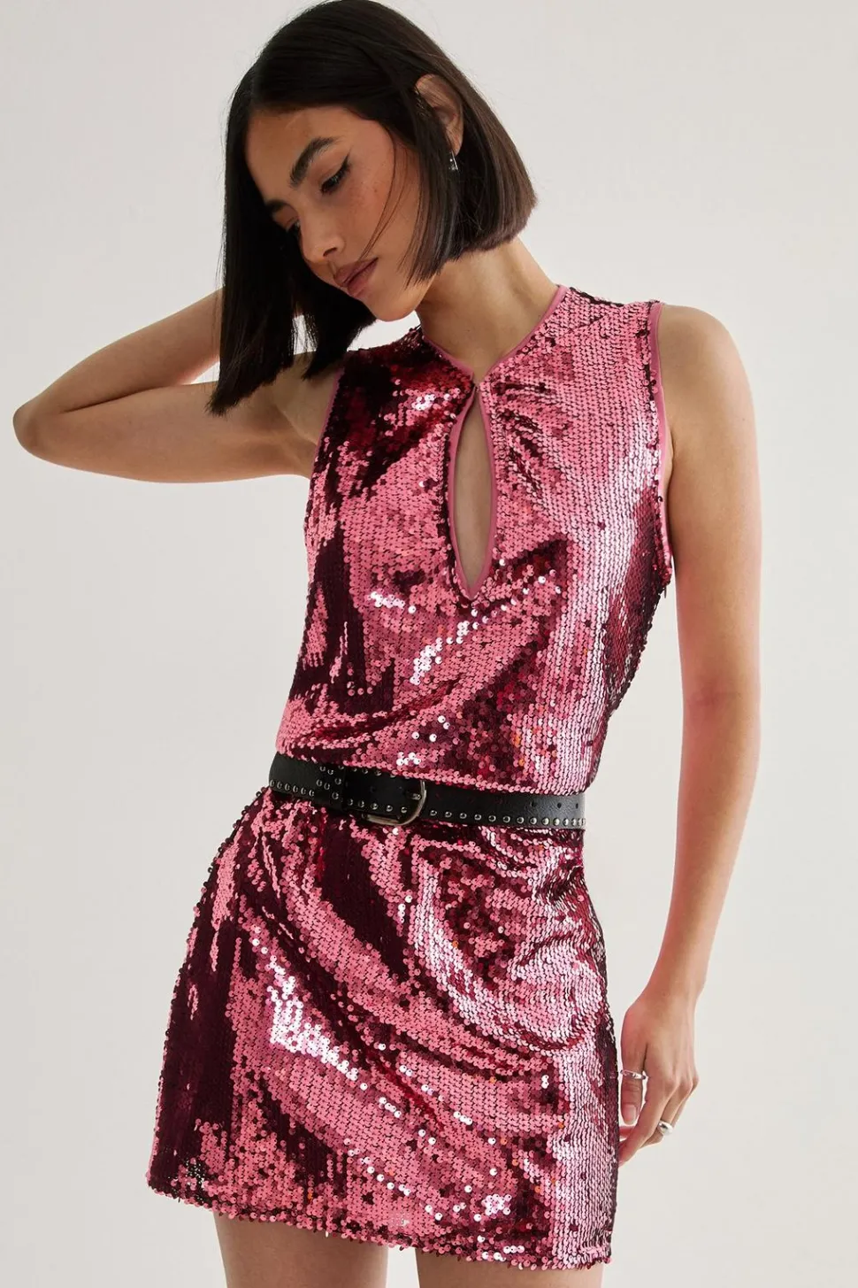 Sequin Plunge Keyhole Blouson Mini Dress | Nasty Gal