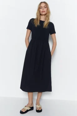 Short Sleeve Woven Mix Midi Dress | Nasty Gal