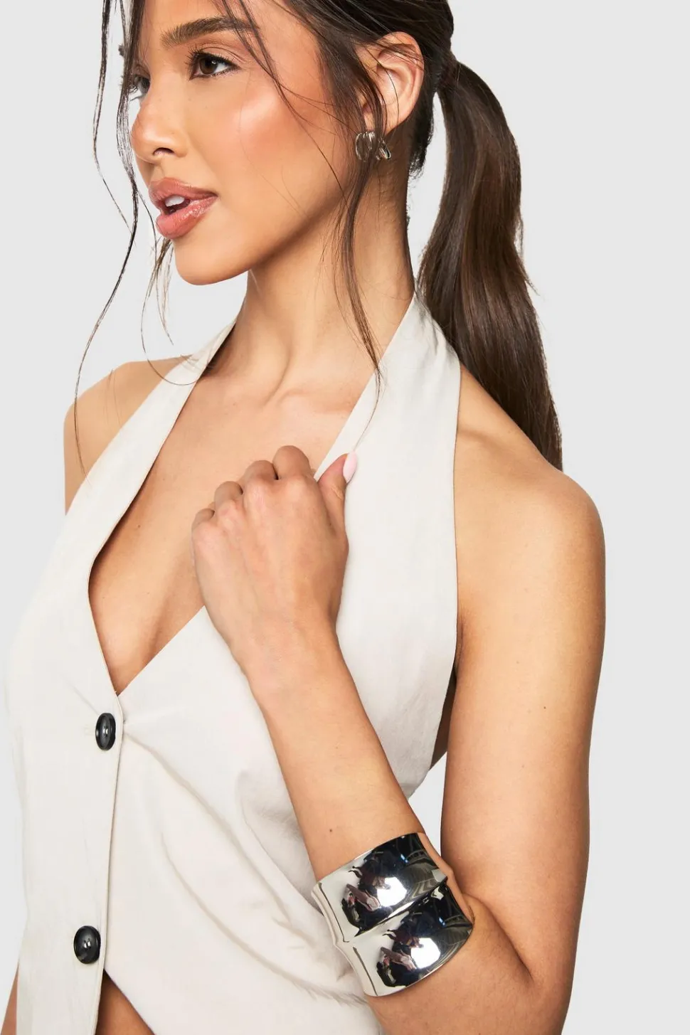 Silver Oversized Bangle | Nasty Gal