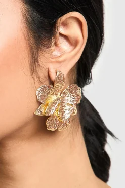 Statement Textured Flower Stud Earrings | Nasty Gal