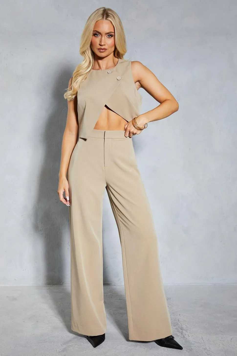 Tailored Straight Leg Trousers | Nasty Gal