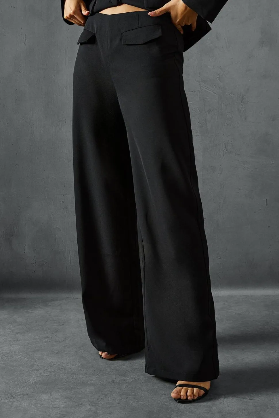 Tailored Wide Leg High Waist Trousers | Nasty Gal