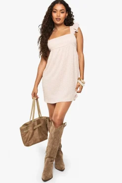 Textured Gingham Swing Mini Dress | Nasty Gal