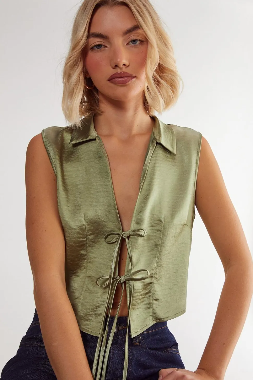 Textured Satin Tie Front Collared Top | Nasty Gal