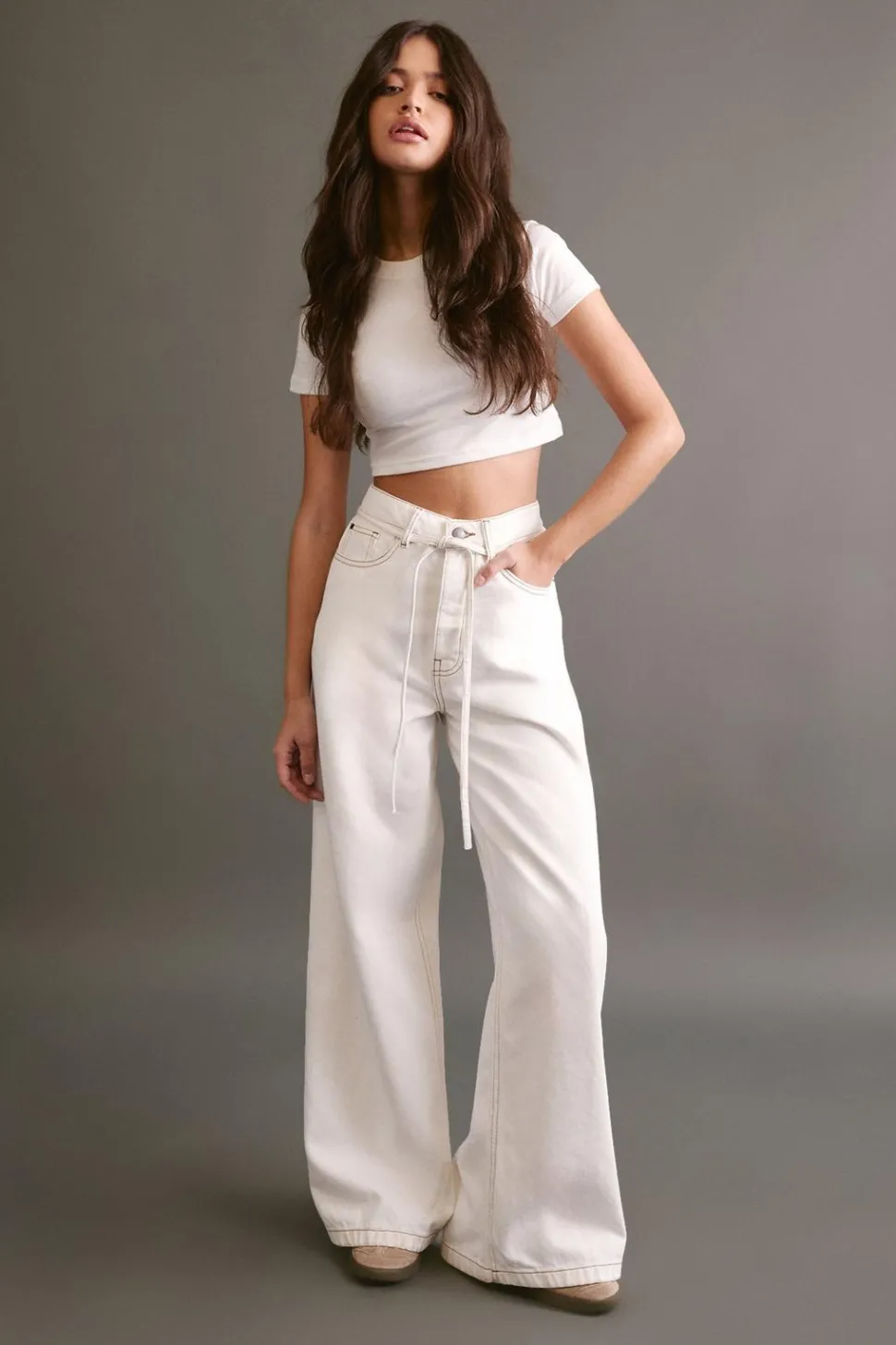 The Belted Wide Leg Jeans | Nasty Gal