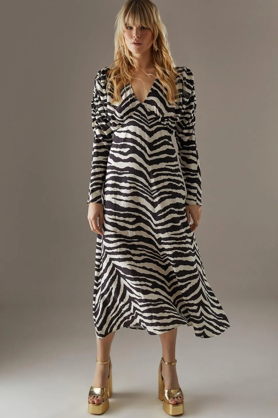 Zebra Viscose V Neck Long Puff Sleeve Midi Dress | Nasty Gal
